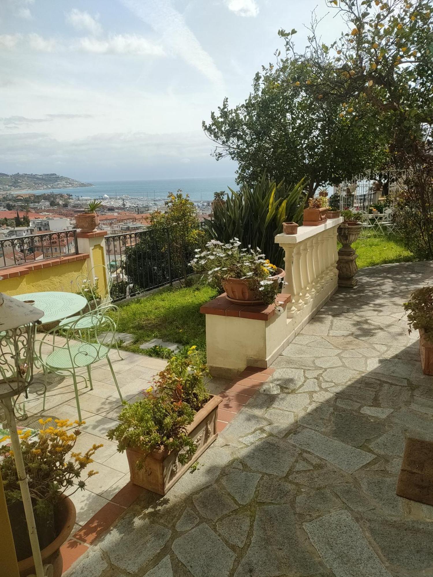 מלון סנרמו La Casa Del Sole מראה חיצוני תמונה